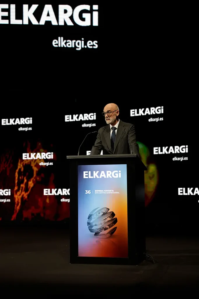 Lander Arteche durante su intervención en el Encuentro Empresarial Elkargi celebrado en el Kursaal